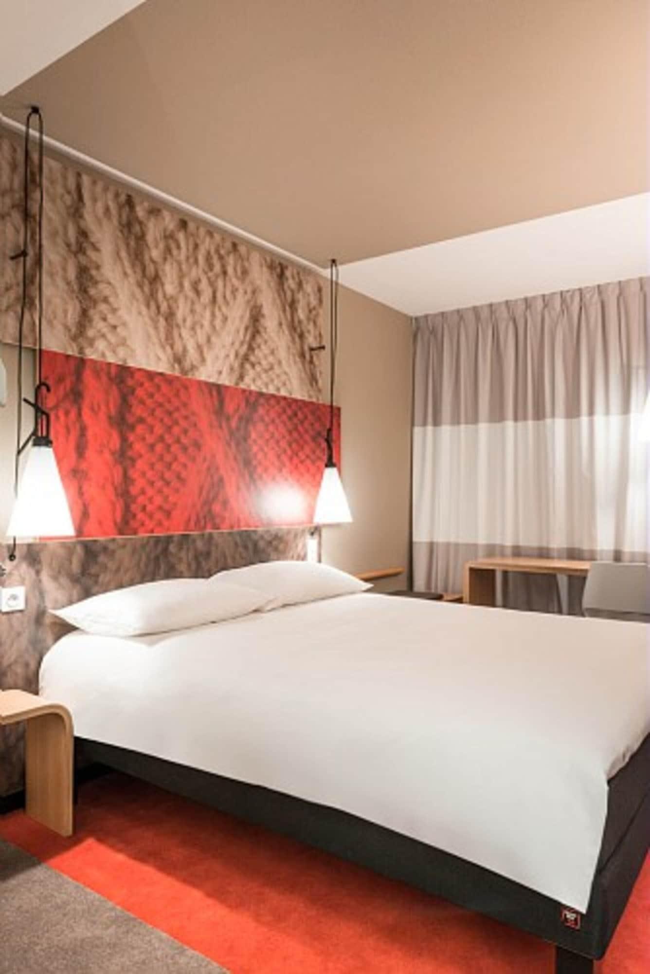Hotel Ibis Bordeaux Centre Bastide Exterior foto