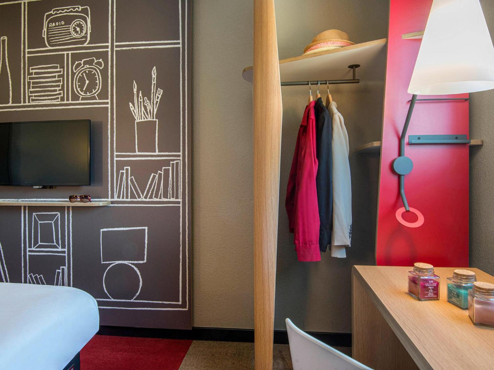 Hotel Ibis Bordeaux Centre Bastide Habitación foto